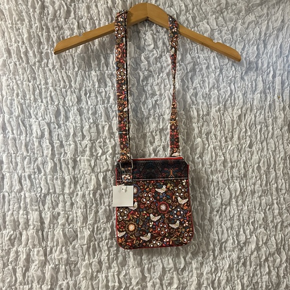 Hancock Fabrics: Crossbody Bag, Adjustable Strap - Picture 3 of 13